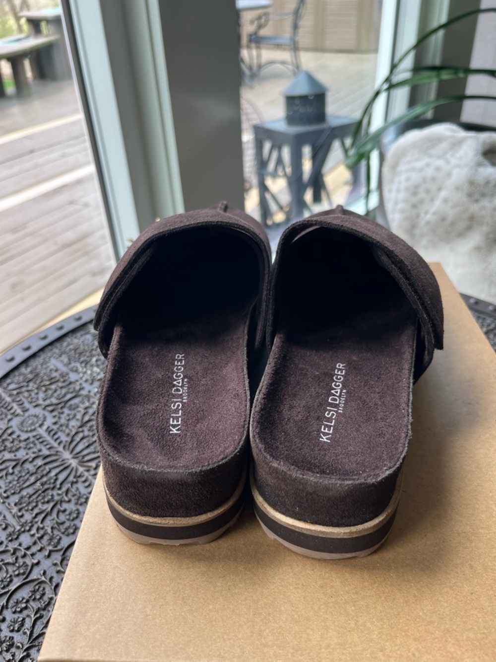 KELSI DAGGER BROOKLYN FIG PLATFORM MULES IN CACAO 7.5 - Picture 11 of 12